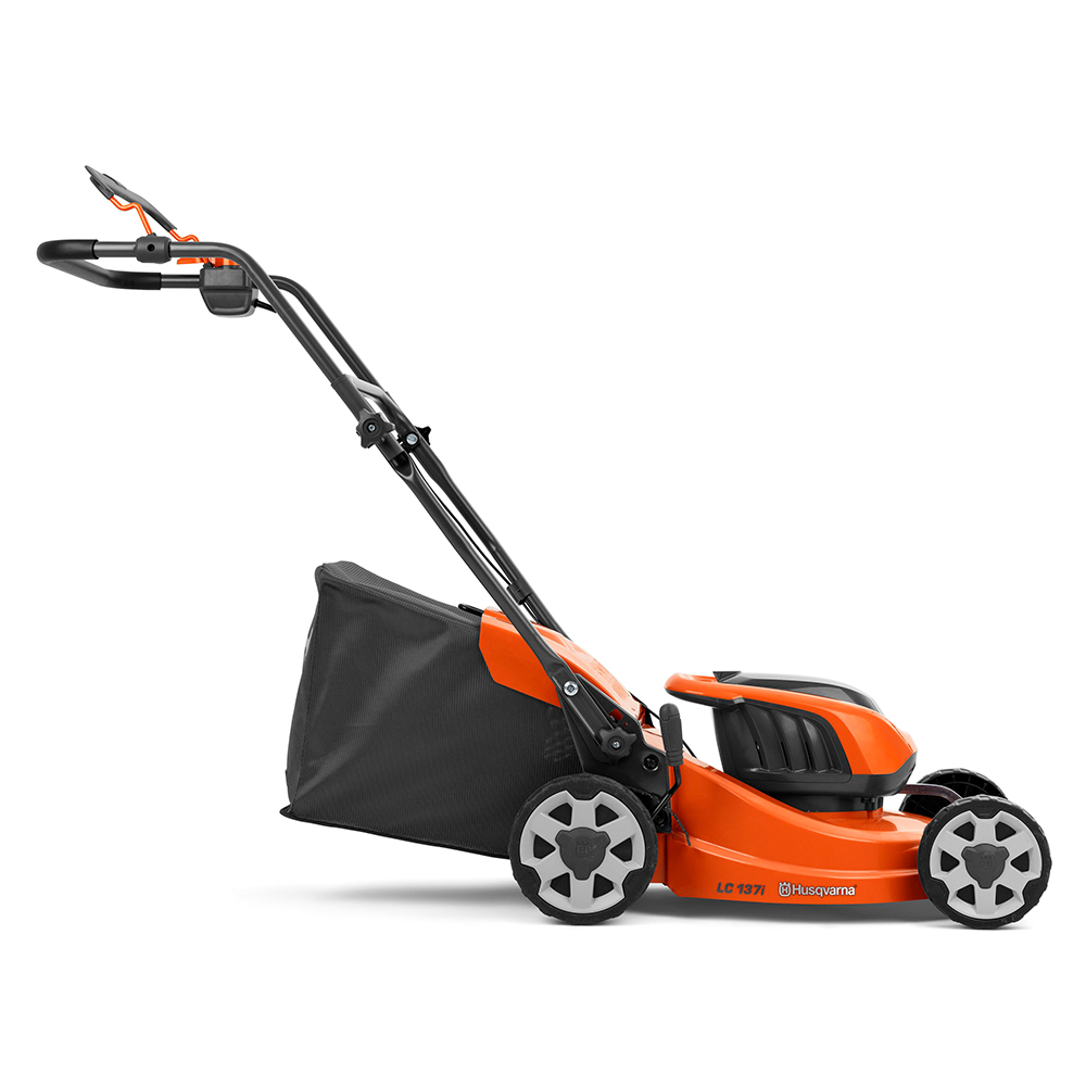 Produktabbildung: Husqvarna - LC 137i ohne Akku und ohne Ladegerät